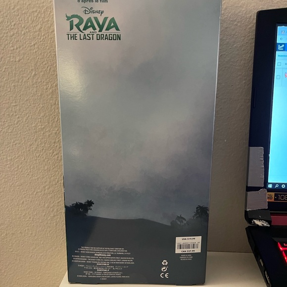 Disney Raya and the Last Dragon Classic Human Sisu Exclusive 11-Inch Doll - Picture 2 of 2